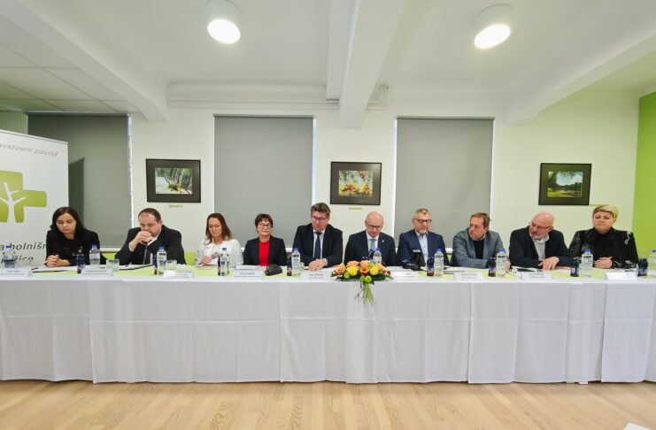 Posavske občine enotno proti ukinitvi samostojne zdravstvene regije Posavje