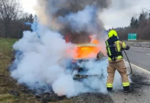 Včeraj zagorelo na avtocestnem odseku Smednik–Drnovo