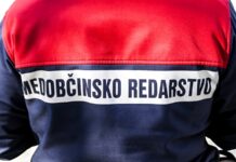 Rom napadel mestnega redarja