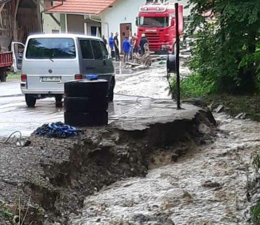 FOTO: To so posledice včerajšnjega neurja v sevniški občini