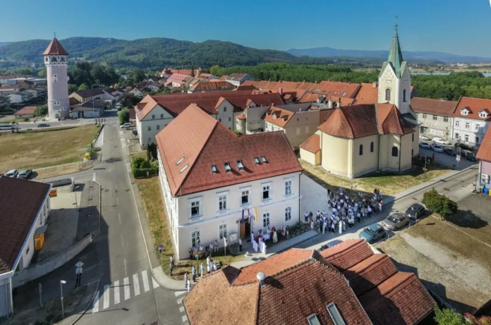 Blagoslov_Slomskovega_doma_Brezice-9avg2026-__61_