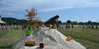 Ob OŠ Boštanj bodo uredili več kot 4.000 kvadratnih metrov novih športnih površin